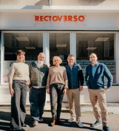 Recto Verso Magazine